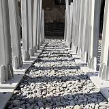 Металлические барьерные дорожные ограждения